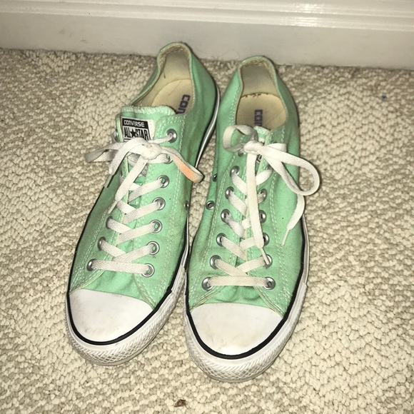 mint green converse size 3